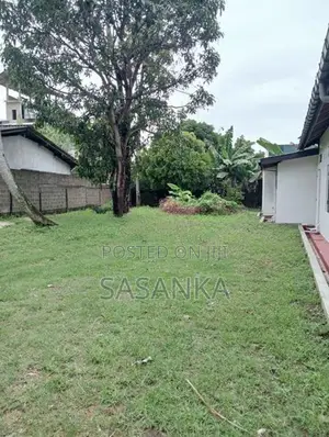 Nugegoda Nawala road 2600Sqft Ware House For Rent