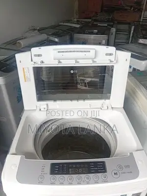 LG' FULLY AUTOMATIC WASHING MACHINE 7.0KG