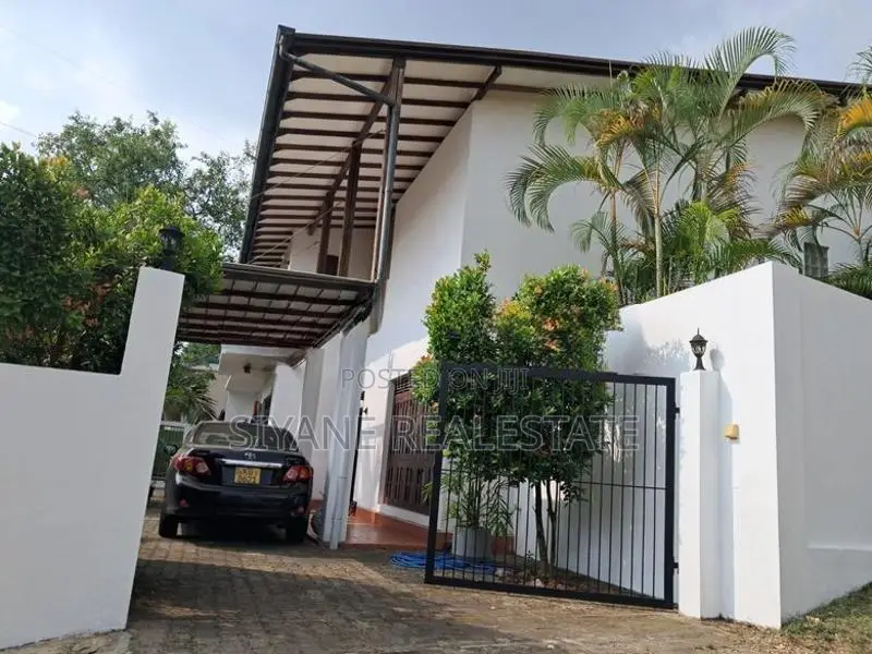 Brand New House for Sale in Thalawathugoda