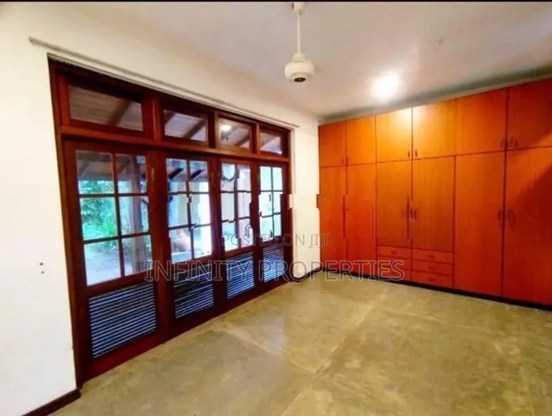 (AFA776) 02 Story House Sale At Pagiriwatha Mawatha Nugegoda