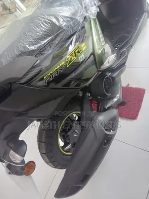 Yamaha Ray ZR Street Rally Hybrid 2025