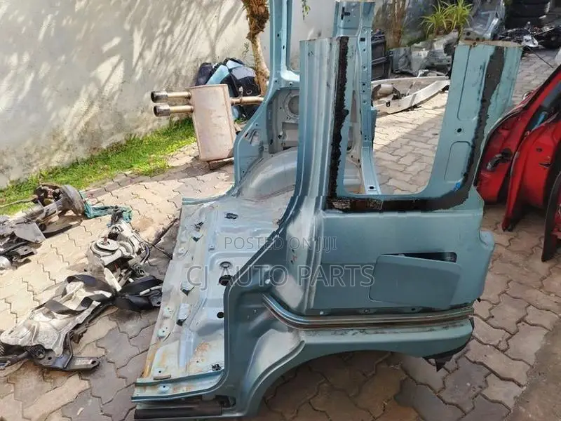 Suzuki Spacia MK42 Back Cut