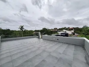 battaramulla lake road house for sale