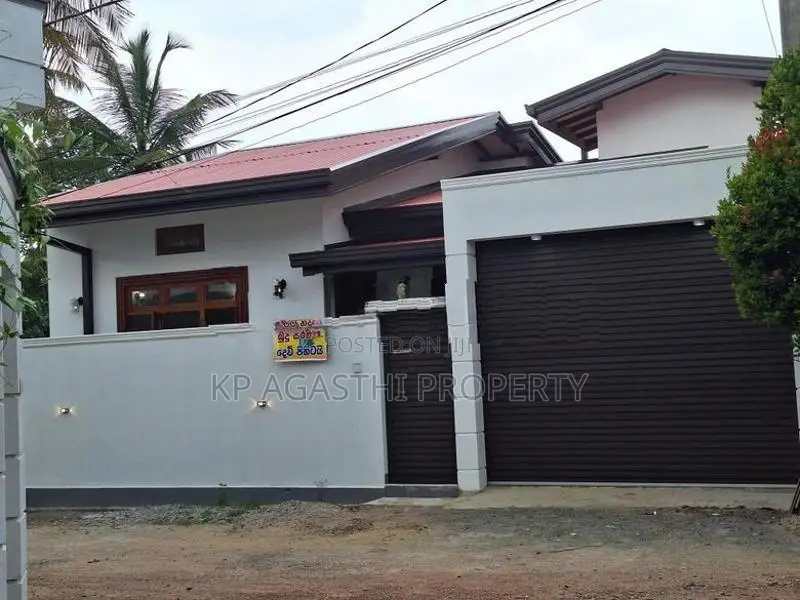athurugiriya new house for sale