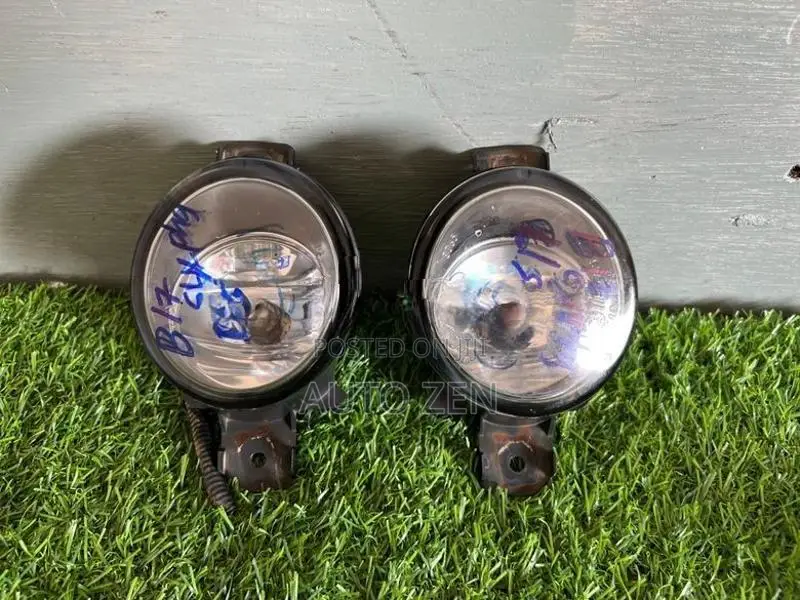 B17 sylphy fog light set