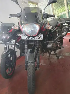 Bajaj Pulsar 150 2017