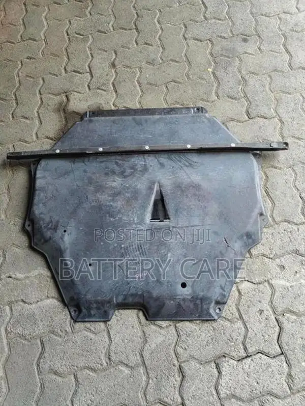 MITSUBISHI OUTLANDER PHEV ENGINE UNDERGURD