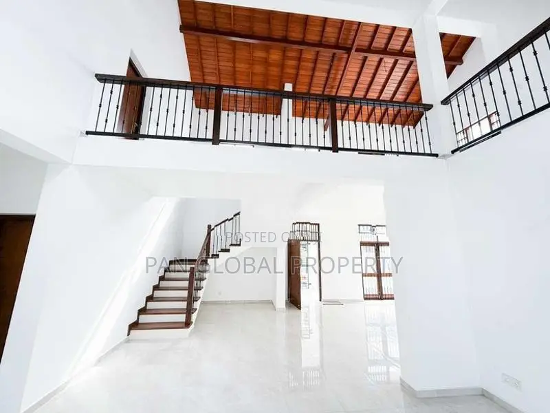 House for Sale in Boralesgamuwa