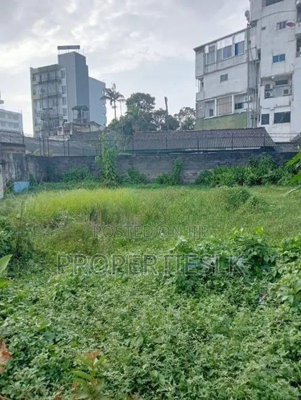 Colombo 15 Mattakkuliya 100 Perches Land For Sale