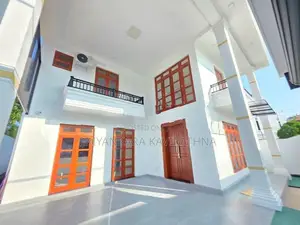 3 Storied Luxury House in Boralesgamuwa
