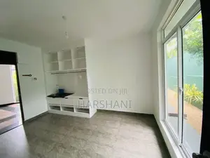 Brand New 2 Separate Unit Model House Close to Hokandara Junction