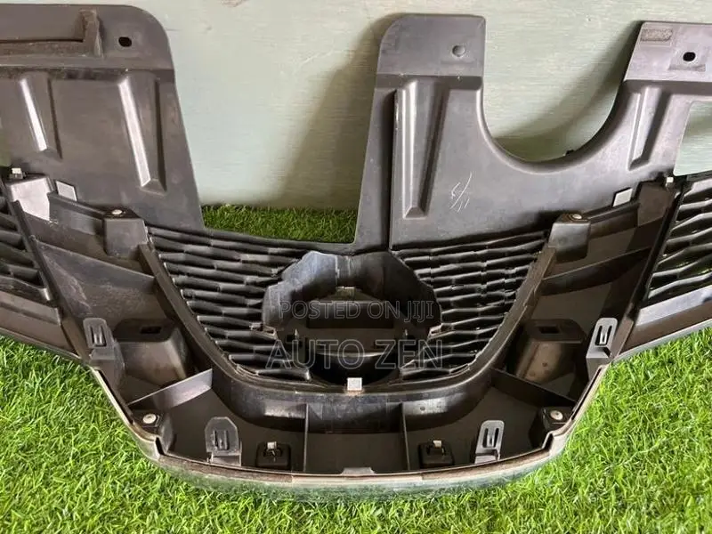 Xtrail Nt32 Grill/Shell