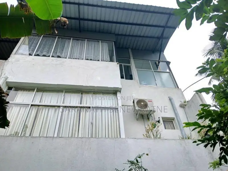 3 Storied House With Condominium Deeds - Homagama Park Residencies
