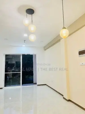 Homagama : Brand new 5 A/C BR Luxury Apartment for Sale