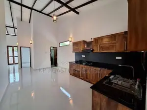 new property for sale in athurugiriya