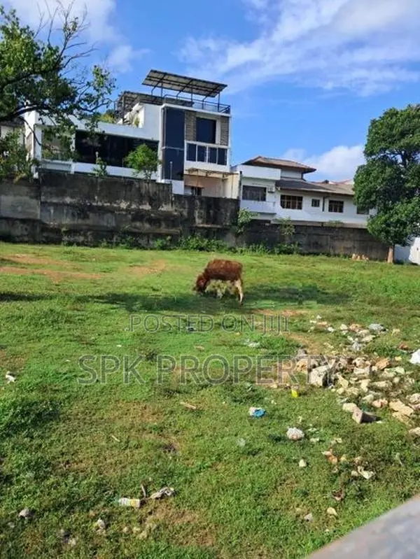 Commercial Land For Sale In Rajagiriya