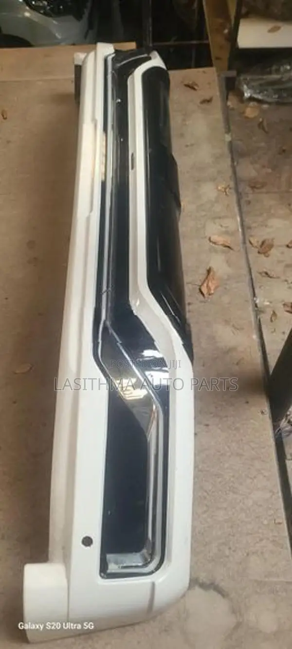 V8 2018 Front Body Kit