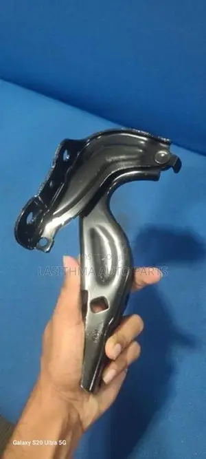Eclipse Cross Bonnet Inches