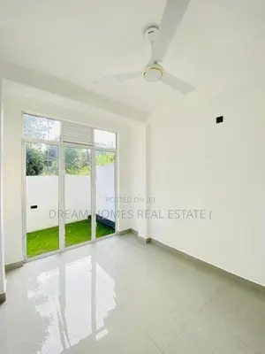 Brand New House for Sale Athurugiriya