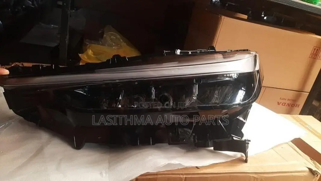 Vezel New Head Lamp