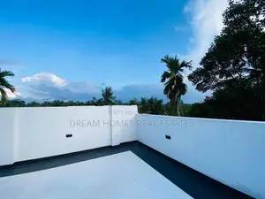 Brand New House for Sale Athurugiriya