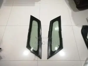 Suzuki Spacia MK42 Quarter Glass RHS