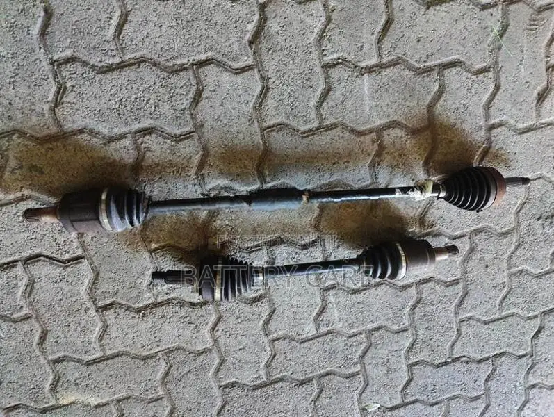 HONDA FIT GP 1 CV AXLE