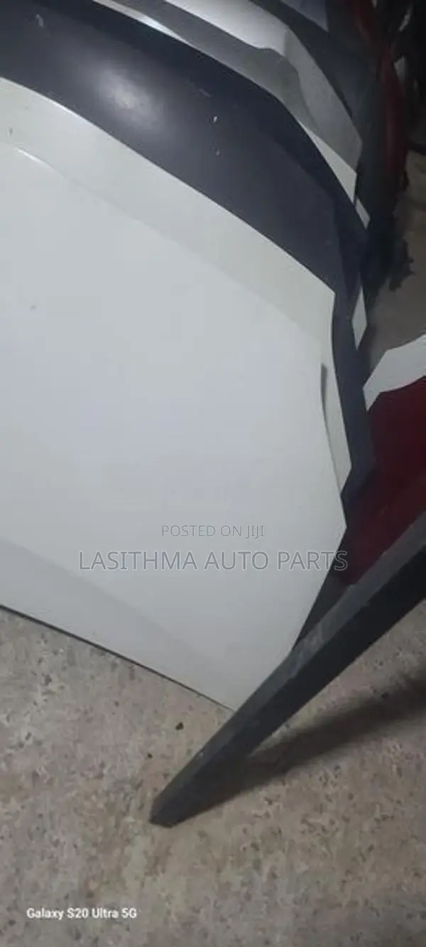 Prius 30 Bonnet