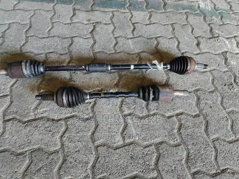 HONDA FIT GP 1 CV AXLE