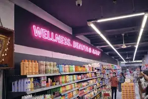 Glow Illuminated Signs, Acrylic Sign Boards for your Brand