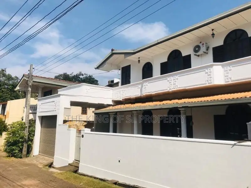 House for Sale in Piliyandala