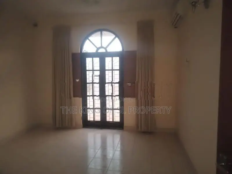 House for Sale in Piliyandala