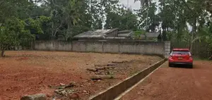 10 Perches Land for Sale in Boralesgamuwa