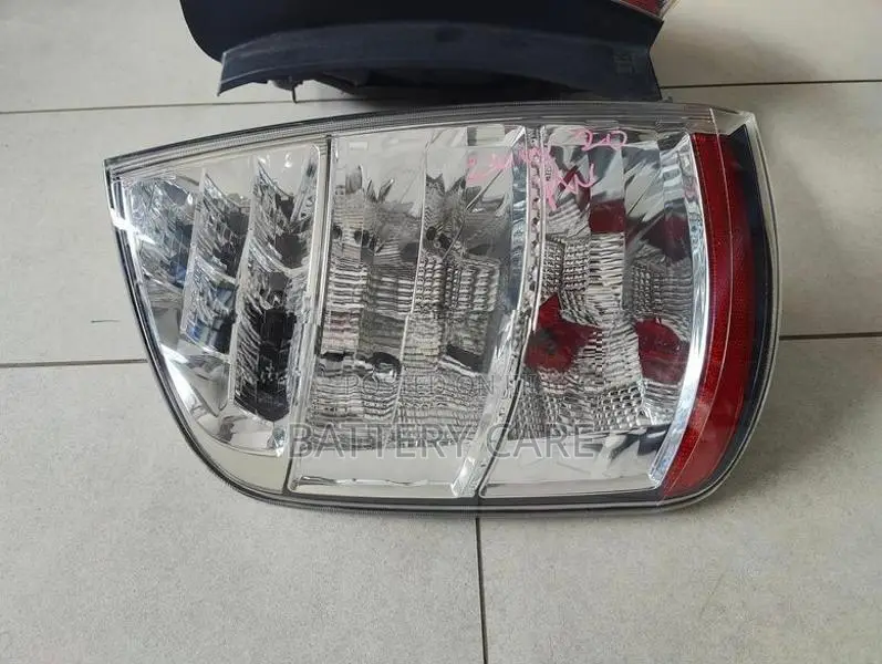 PRIUS 20 TAIL LIGHTS