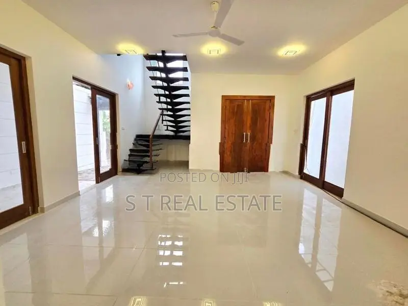 Modern Designed 3 Story House For Sale In Piliyandala