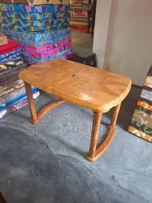 Nippon Plastic Tables