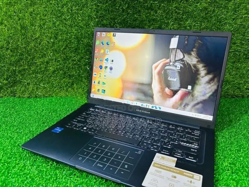 Asus Vivobook i5 13th GEN