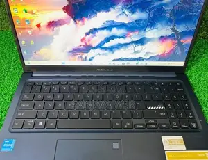 Asus Vivobook i3 13th GEN