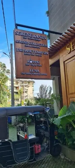 Bright Signs for your Business, Hotels - Pylon, Aluminum Channel Sign