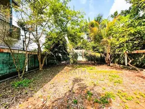 Valuable House Sale With Furniture