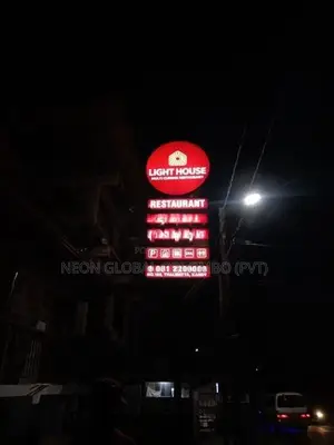 Pylon Signages, Visibility That Works - Day or Night
