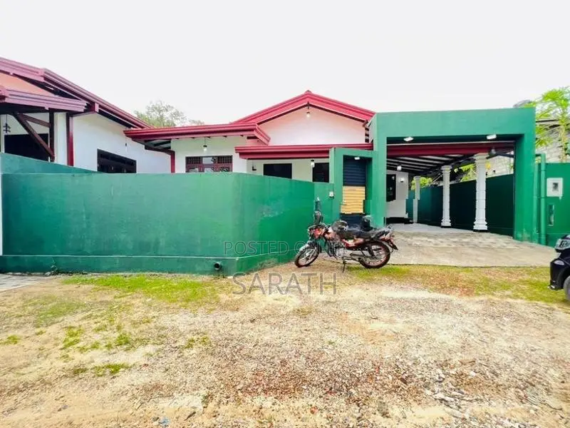 Super Single House For Sale Athurugiriya