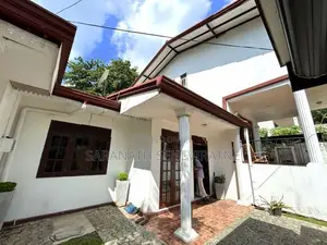 House With Luxury Furniture For Sale Kottawa Siddamulla - 10 perches