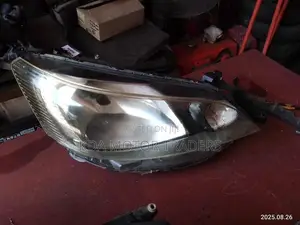 NV200 Head Light