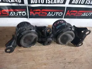 Honda Fit GP 5 Gel Mount