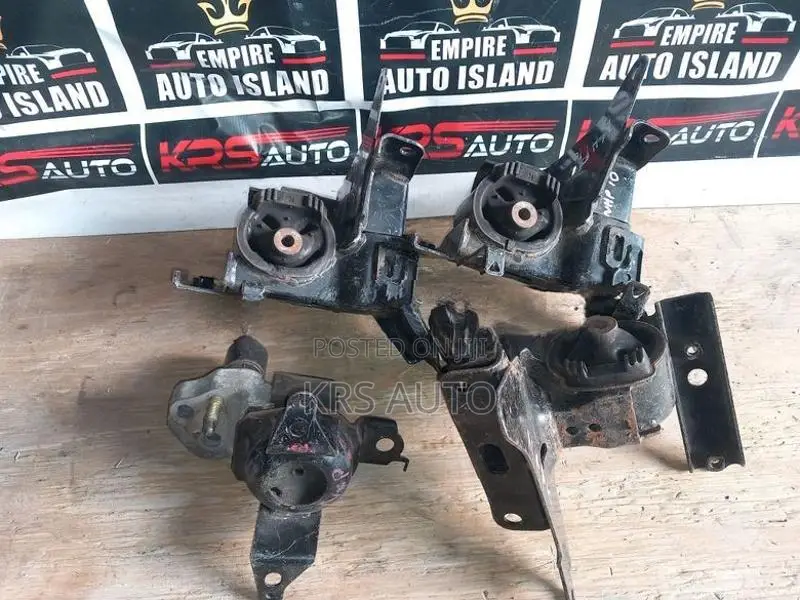 Toyota aqua NHP 10 Mounts