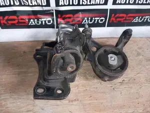 Toyota RAV 4 -ACA 31 Mount