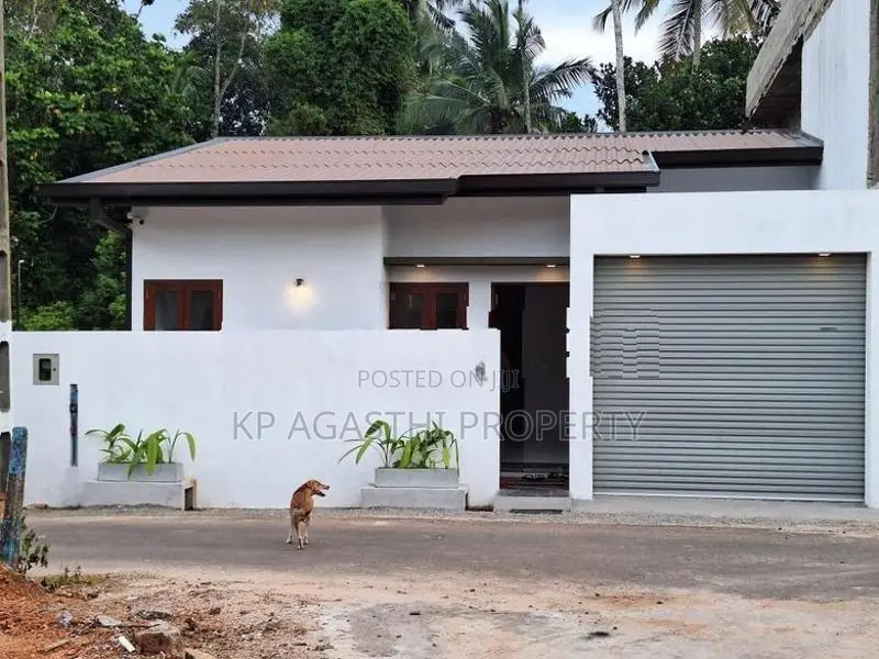 athurugiriya house for sale