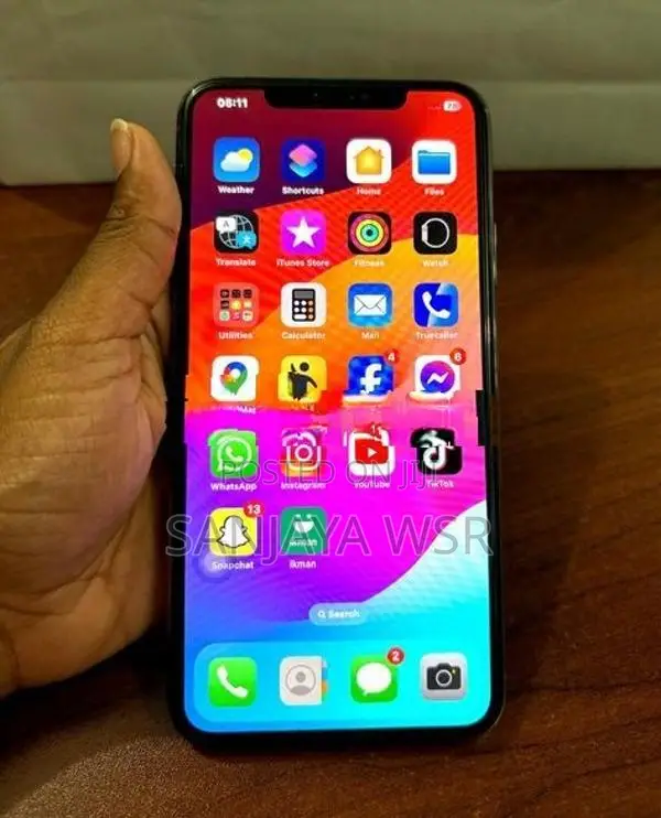 Apple iPhone 11 Pro Max 256GB (Used)