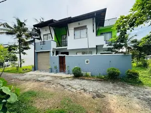 Brand New Modern super luxury 2 Story House-piliyandala